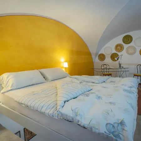 Le Volte Air Conditioned Loft Piza